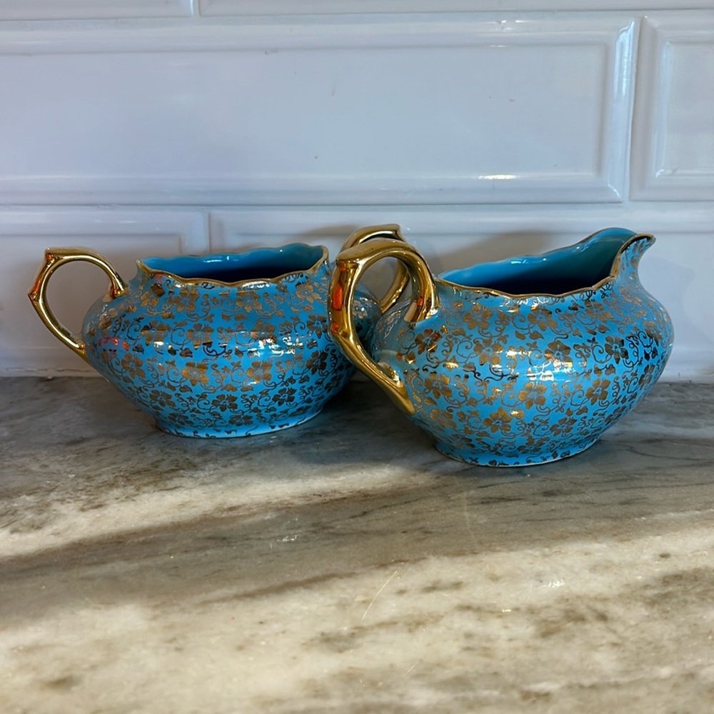 Pearl 22kt GOLD USA made sugar and creamer vessels